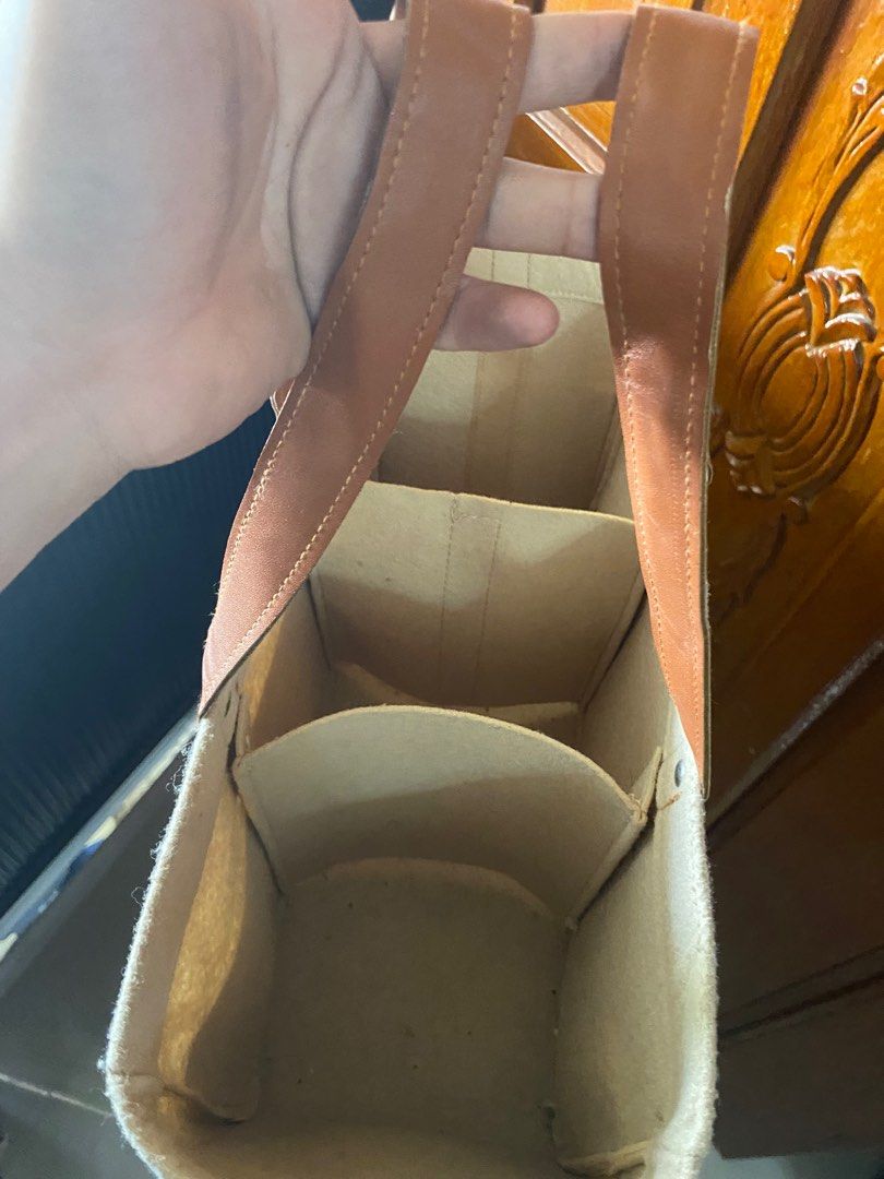 Cream Diaper Caddy (Category: Diaper Bags & Wetbags) located in Quezon City. Submitted by miss.s0pi (Listing ID 1290815936, Image 3). Description: .