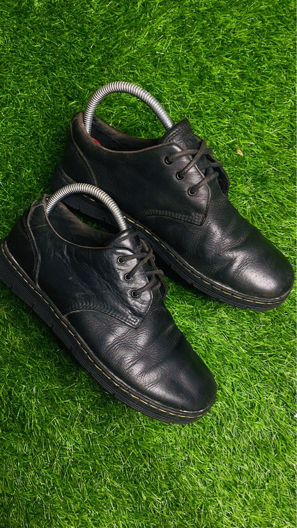 Dr martens best sale lawford low
