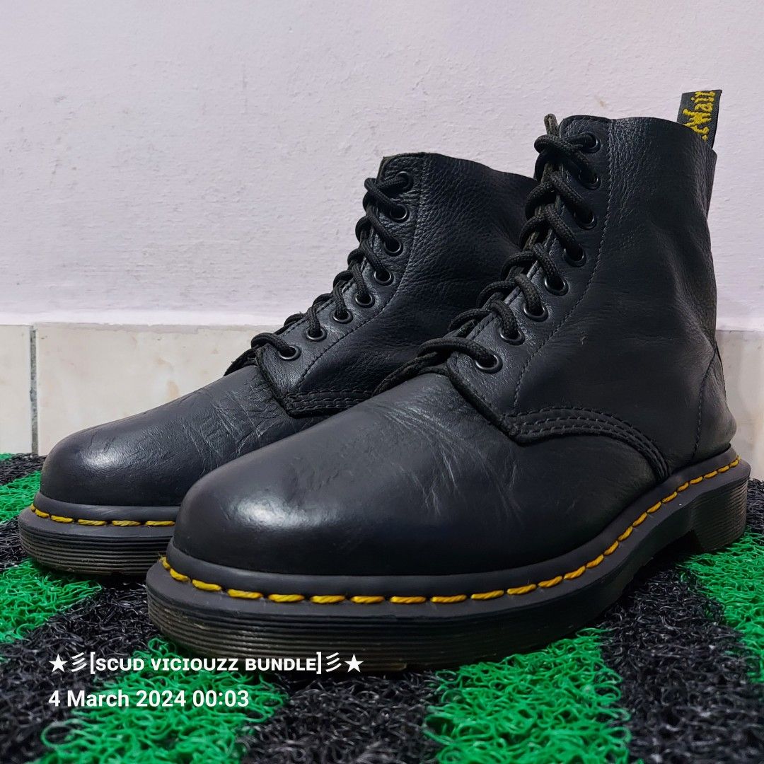 Dr martens store pascal used