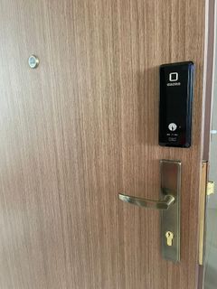 (Category: ) located in . Submitted by eazea_jurongpoint (Listing ID 1290842920, Image 1). Description: .