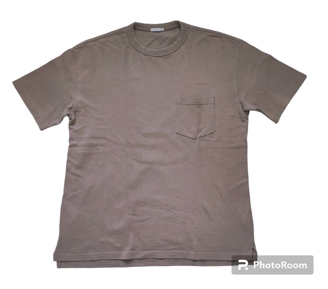 GU Khaki Pocket Shirt (Category: Tshirts & Polo Shirts ) located in Tacloban City. Submitted by dime.and.dapper (Listing ID 1290990120, Image 1). Description: Medium on Tag 21 x 26 inches 10/10 Excellent condition!.