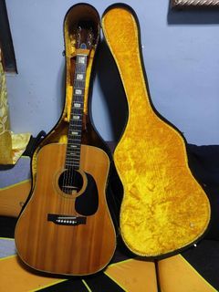 JAPAN ACOUSTIC GUITAR WITH HARDCASE