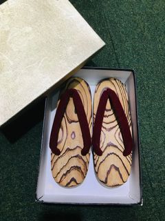 Japan Display Slippers plus free baby size