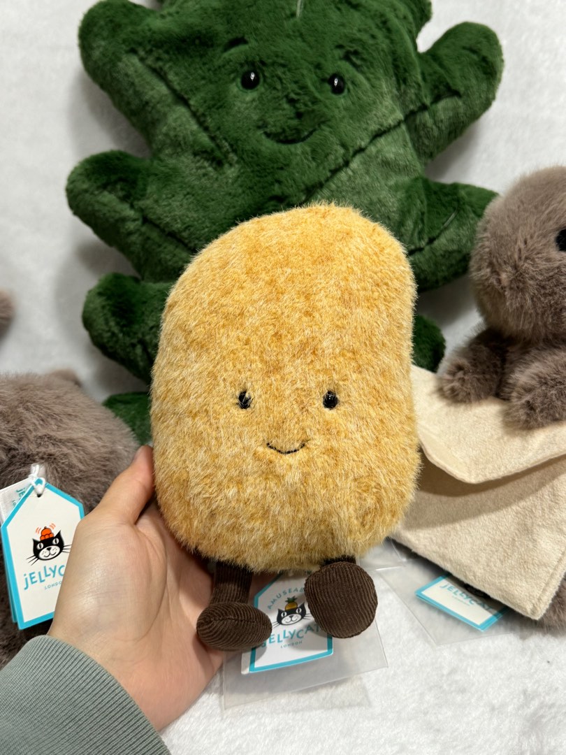 [現貨]jellycat potato薯仔, 興趣及遊戲, 玩具 & 遊戲類 - Carousell