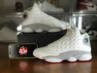 (Category: ) located in . Submitted by sidekick_sneakers (Listing ID 1290850609, Image 1). Description: .