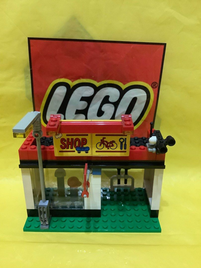 LEGO CITY Bicycle Shop ORIGINAL TRACKABLE Mail Service Additional 2.00 or Self Collect at no charges