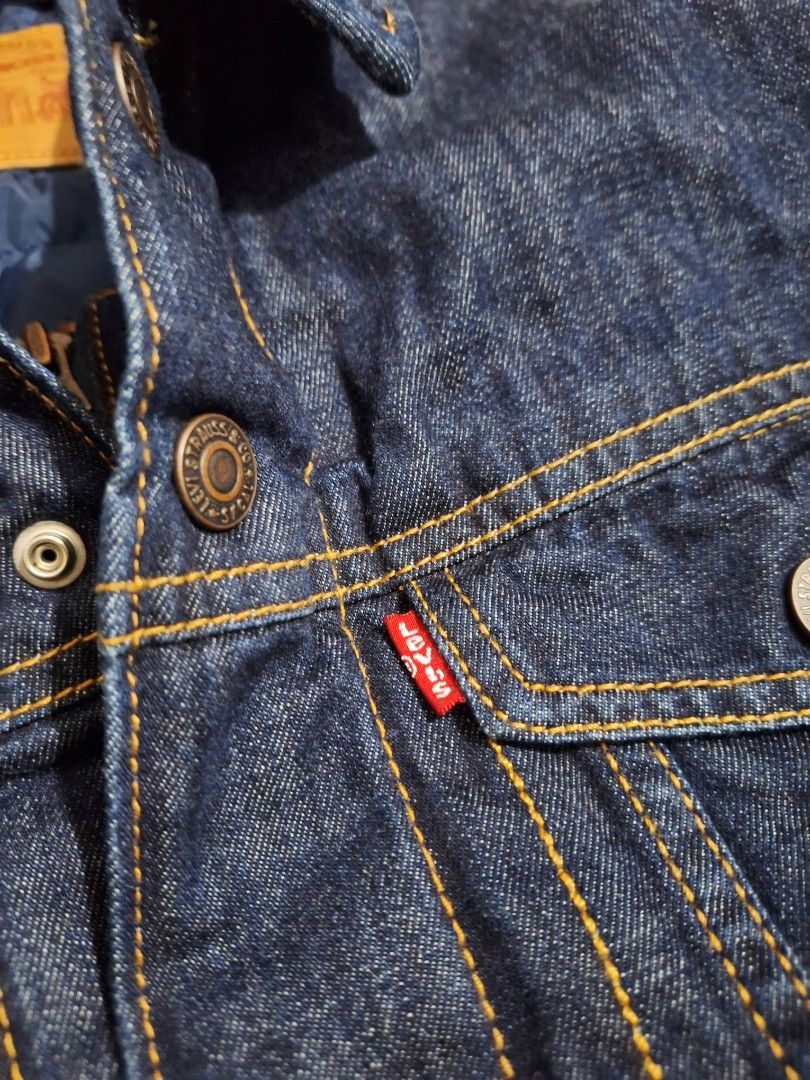 LEVIS 650 Down Insulated Denim Trucker Jacket Men s Fashion Coats Jackets and Outerwear on Carousell