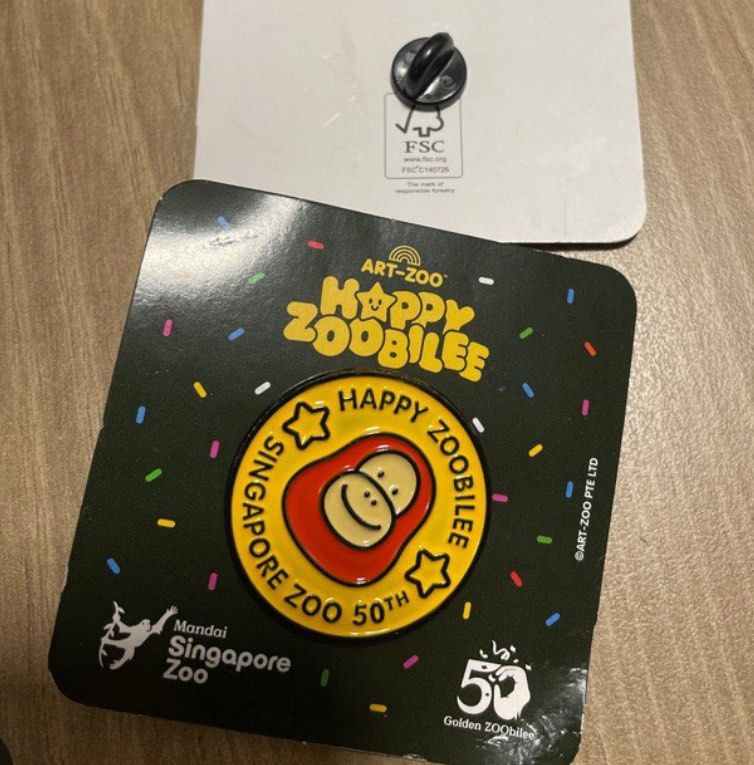 Mandai wildlife mini bag/Mandai Singapore Zoobilee 50th keychain/pin
