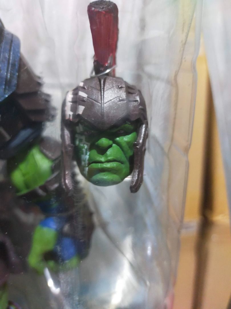 MARVEL SELECT GLADIATOR HULK (THOR: RAGNAROK), Hobbies & Toys, Toys ...