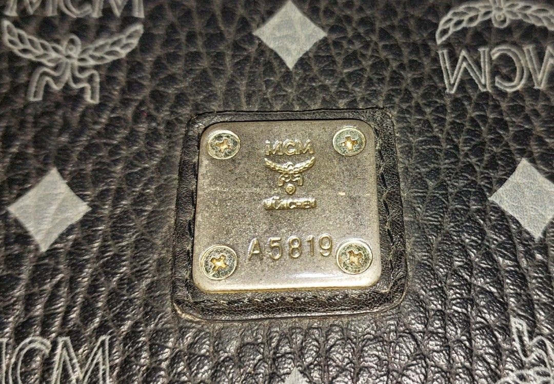 MCM Clutch Bag (Category: Luxury Bags & Wallets) located in Polomolok. Submitted by dkljapansurplus (Listing ID 1290955822, Image 3). Description: Mcm Pouch from japan In a good condition Freeshipping Nationwide.