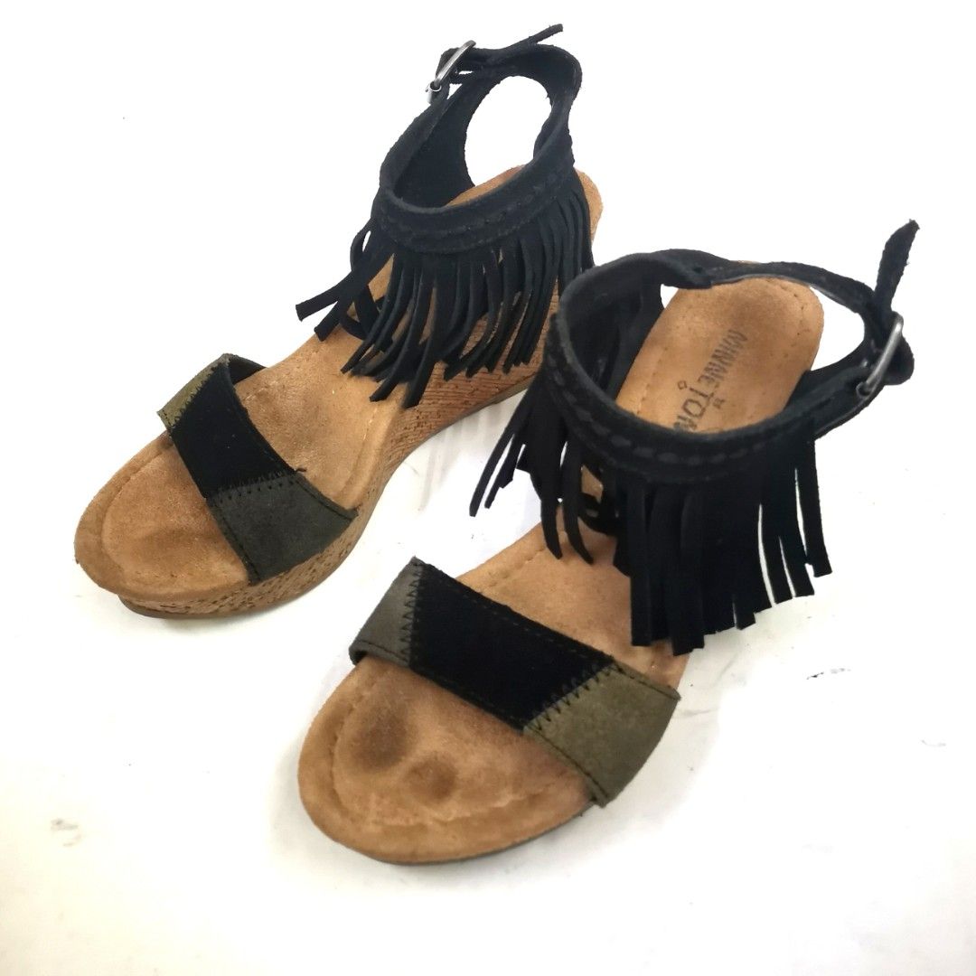 Minnetonka fringe wedges cheap