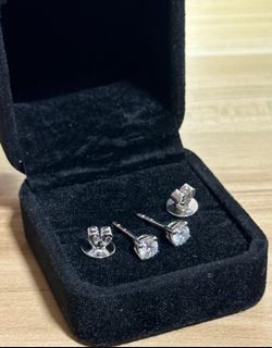 ‼️MUST-HAVE Diamond Stud Earrings‼️ VS, G COLOR 😱