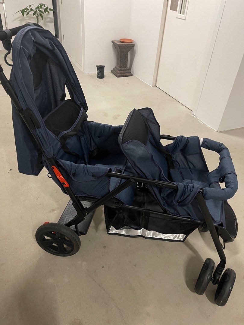 Preloved store double buggy