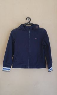 (Kategori: ) berada di . Dikirim oleh ainundhiyah (ID iklan 1290831057, Gambar 1). Deskripsi: .