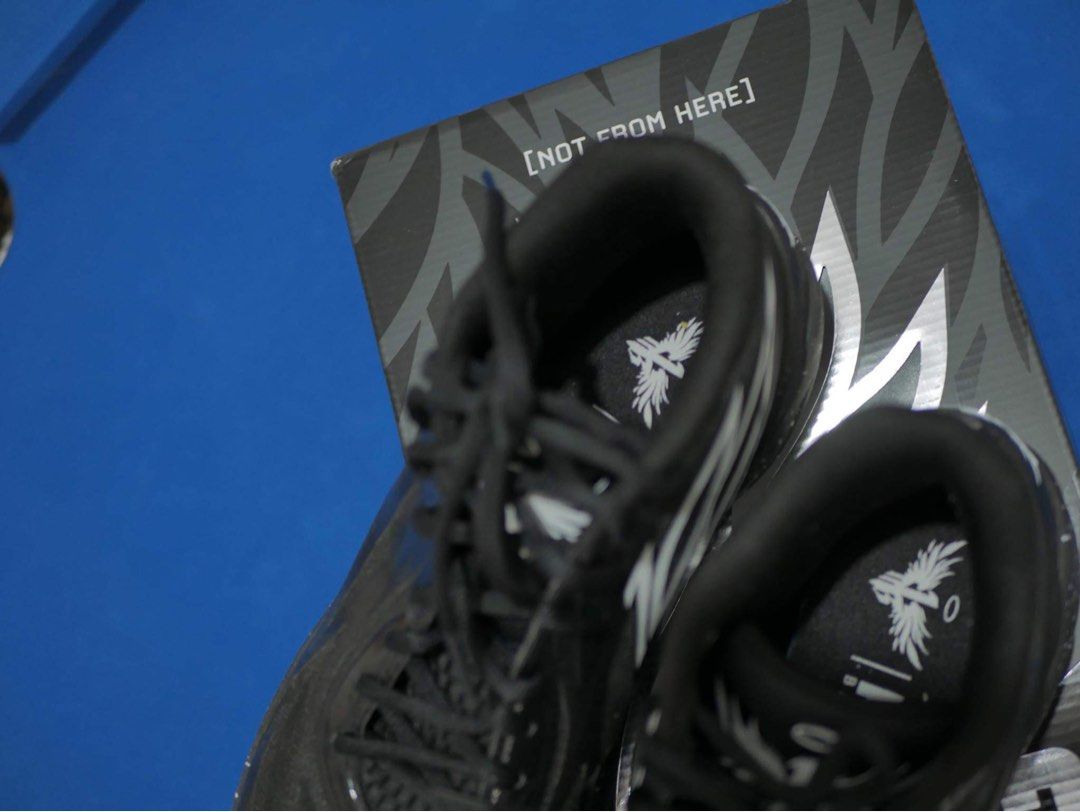 PUMA MB.02 Basketball Shoes (Category: Sneakers) located in Quezon City. Submitted by cptsp (Listing ID 1290873142, Image 2). Description: ORIGINAL PUMA MB.02 Lamelo Ball with box Size 11 US Mens orig price is 7,900 USED lightly Negotiable.