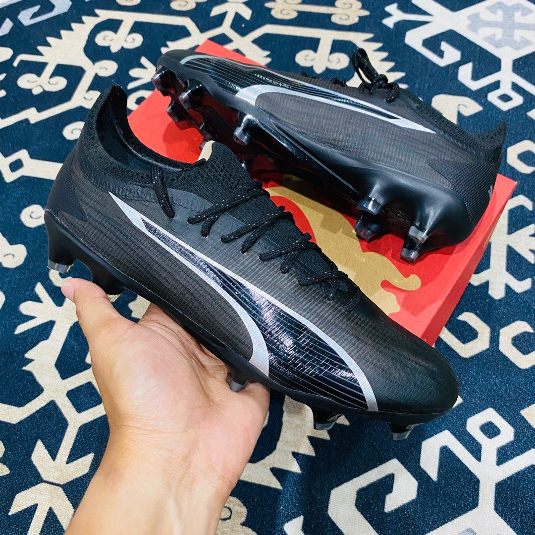 PUMA ULTRA ULTIMATE size 6.5UK