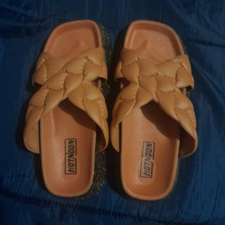 (Category: ) located in . Submitted by titadnz (Listing ID 1290889591, Image 1). Description: .