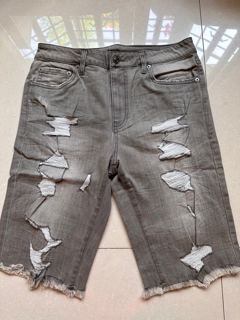 Rue 21 Men s Washed Gray Ripped Denim Shorts Men s Fashion Bottoms Shorts on Carousell
