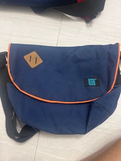 (Category: ) located in . Submitted by relove_sg (Listing ID 1290965760, Image 1). Description: .