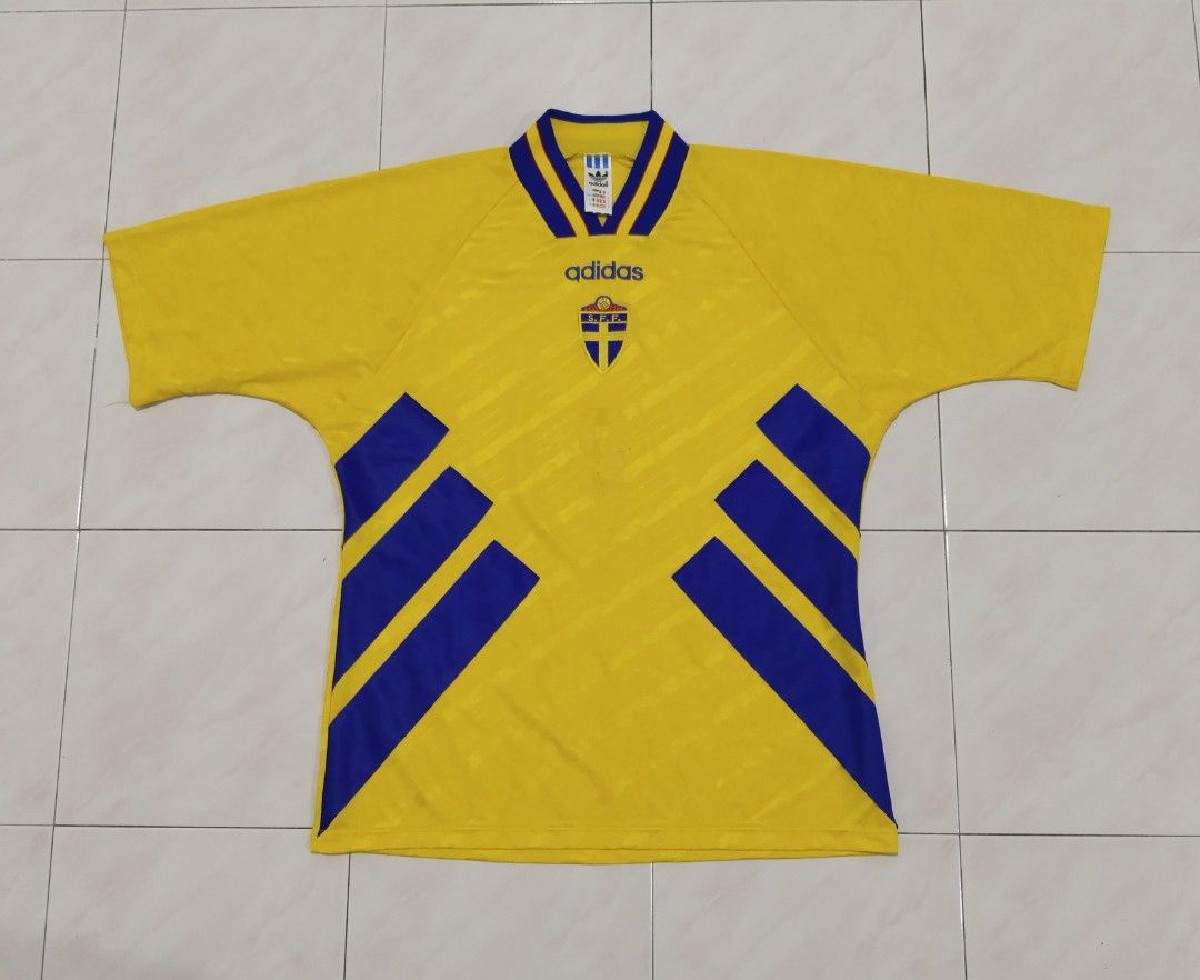 Sweden 1994 jersey top