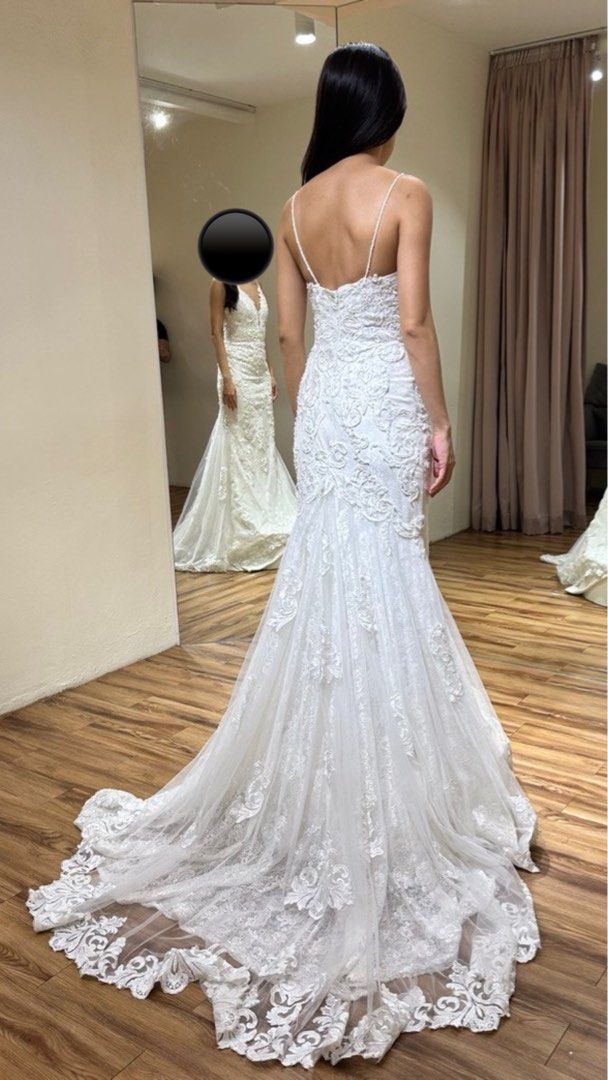 Warehouse gown 2025