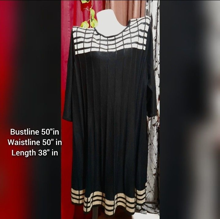 US brand Knitted Dress "PLUS SIZE" (Category: Dresses) located in Pasig City. Submitted by titadnz (Listing ID 1290898117, Image 1). Description: -Preloved -Like New Condition -Knitted -hindi makapal, tama lang -Plus size bustline 50"in waistline 50"in -3x on tag.