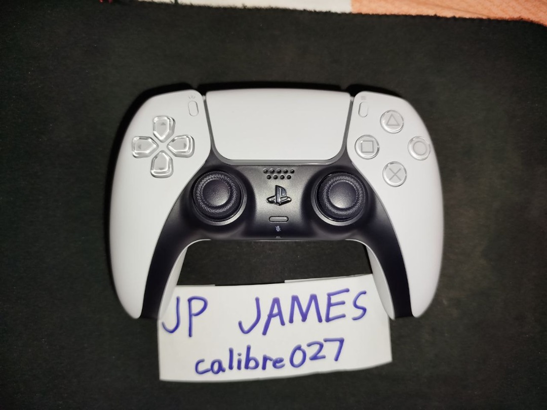 USED Dualsense PS5 Controller latest version (white), Video Gaming ...