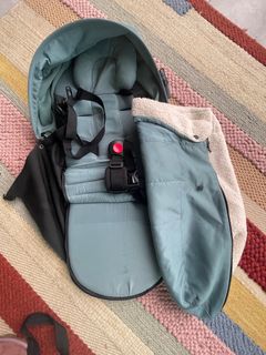 （分類：）位於 。 由 roxyblanco 提交（商品編號 1290819815，圖片 1）。簡介： 。