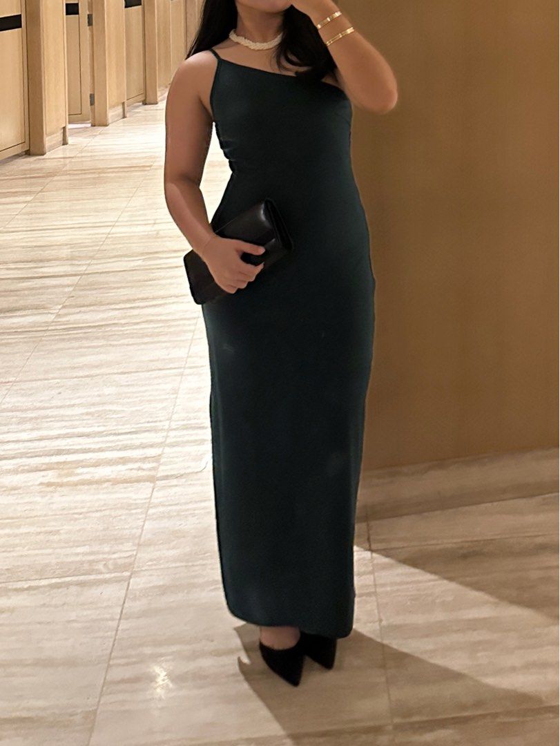 ZALORA EMERALD DRESS GOWN Women s Fashion Dresses Sets Evening dresses gowns on Carousell