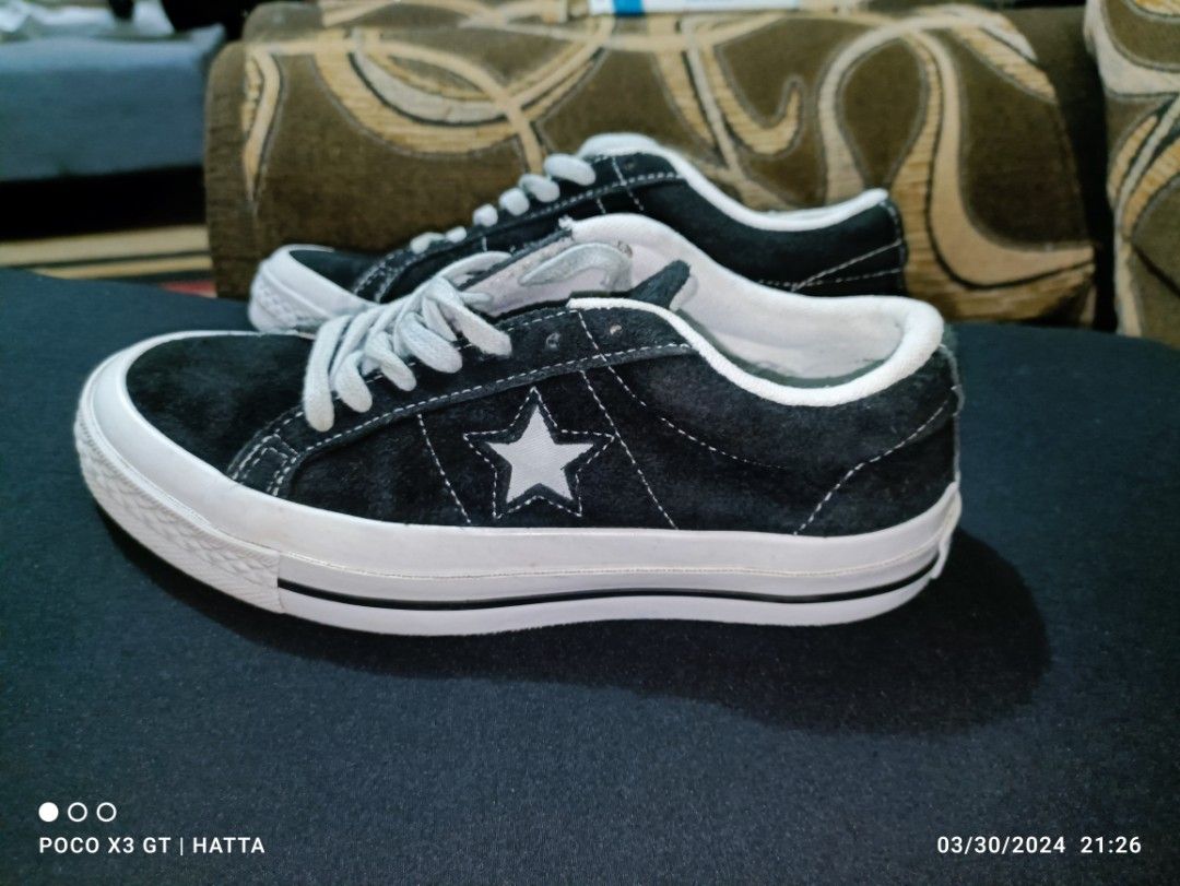 22.5cm converse one star pro original Women s Fashion Footwear Sneakers on Carousell