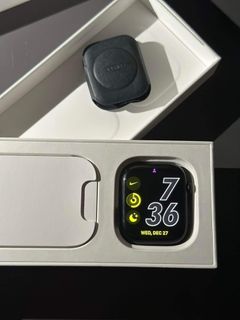 Apple Watch S7 45mm Nike+