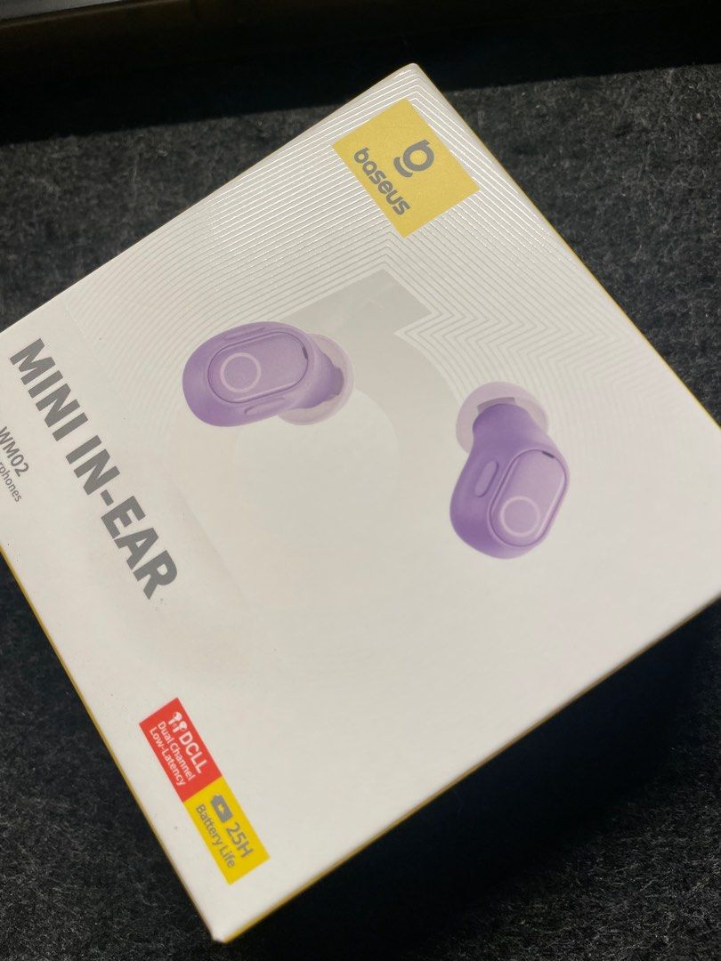 Baseus Wireless Earbuds (Category: Earphones) located in Bacolod City. Submitted by BWMCAROUSEL (Listing ID 1295833726, Image 3). Description: Baseus Wireless Earbuds.