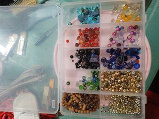 Beads w box