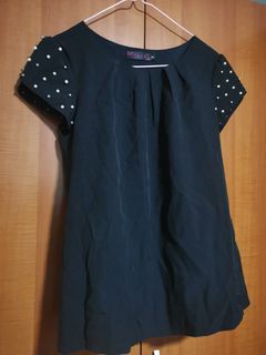 (Category: ) located in . Submitted by Aadaa (Listing ID 1295837243, Image 1). Description: .