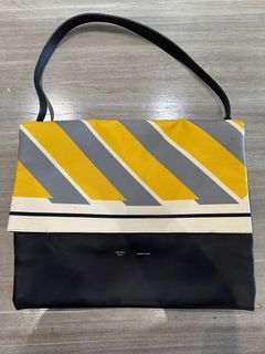 （分類：）位於 。 由 aijkt 提交（商品編號 1295708586，圖片 1）。簡介： 。