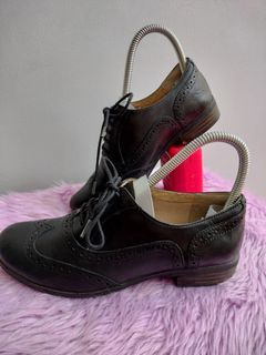 Clarks Black Shoes/Casual Shoes