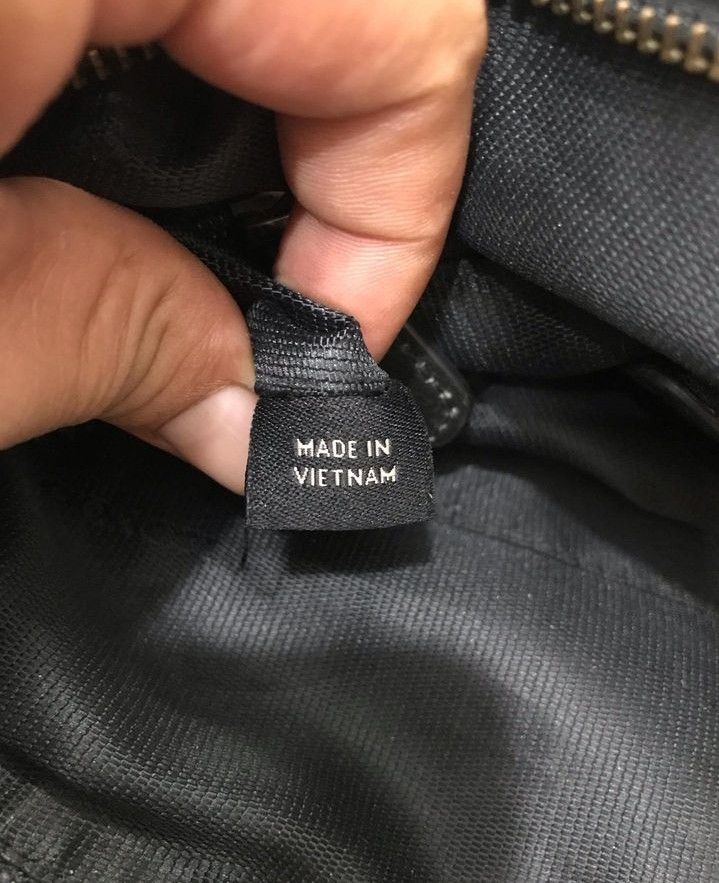 COACH MADE IN VIETNAM FULL KULIT ASLI, Fesyen Pria, Tas & Dompet , Tas