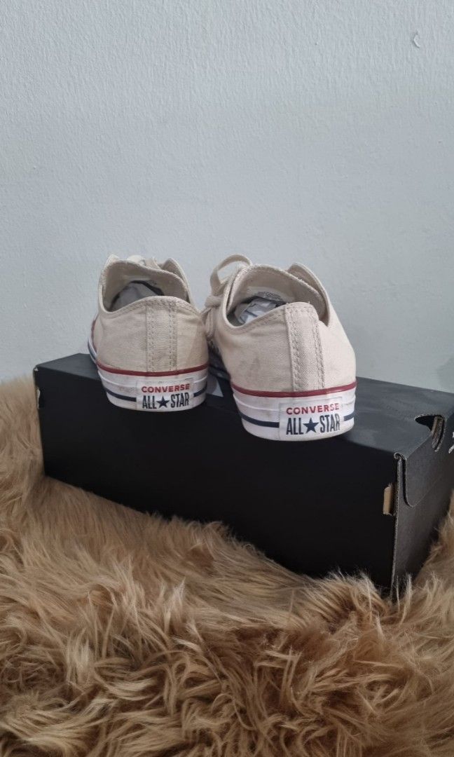 Converse (Category: Sneakers) located in Petaling Jaya. Submitted by emnman (Listing ID 1295822007, Image 3). Description: Seldom used price included postage.