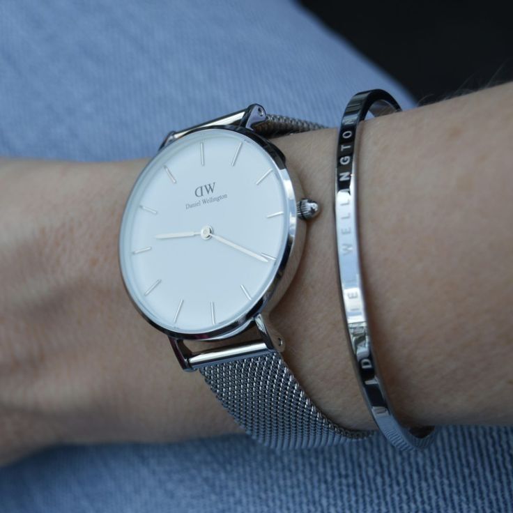 Daniel Wellington Cuff Silver Women s Fashion Jewelry Organisers Bracelets on Carousell