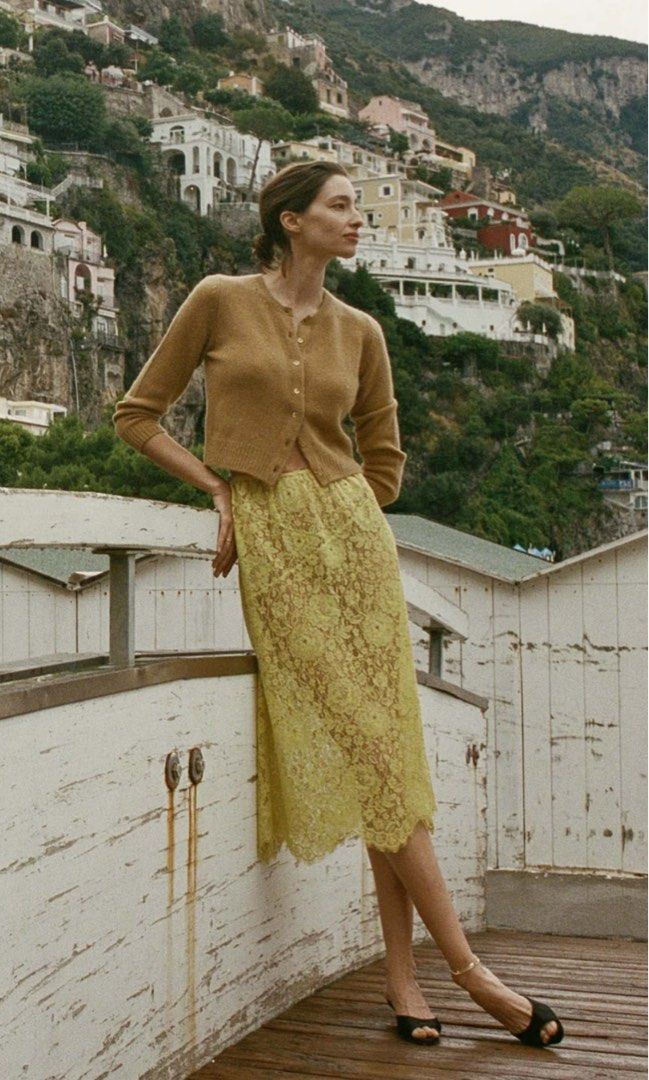 Yellow black lace skirt online