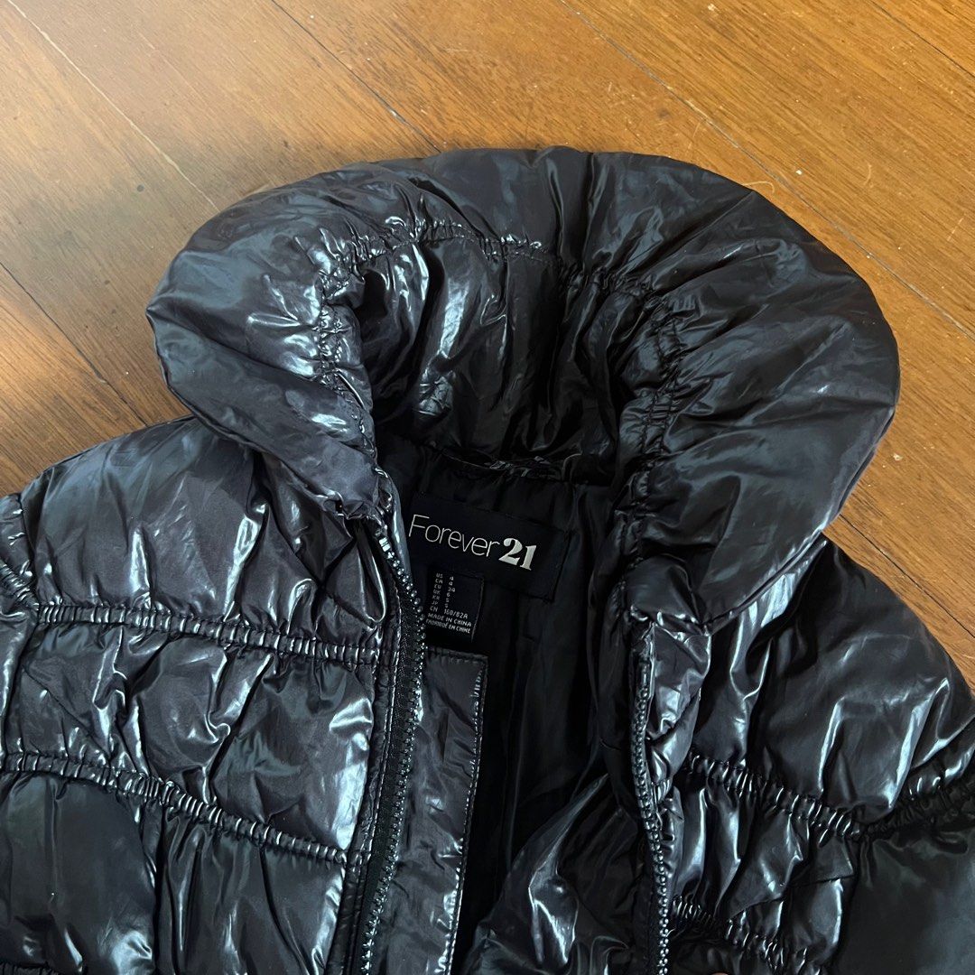 Forever 21 bubble jacket Women s Fashion Coats Jackets and Outerwear on Carousell