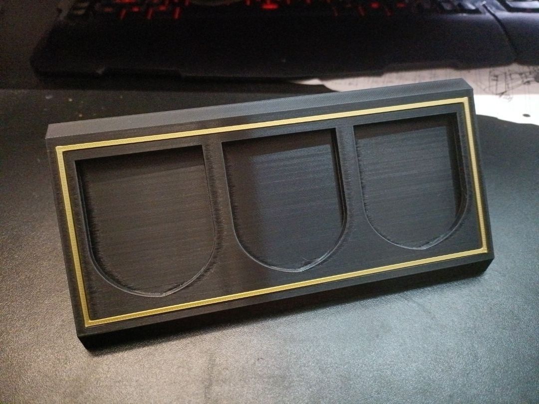 Formation Patch display (Category: Everything Else) located in Singapore. Submitted by united_brony (Listing ID 1295717491, Image 2). Description: 3D printed formation patch display stand, currently only in this shape, for custom or different shapes do pm us.