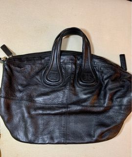 (Category: ) located in . Submitted by PettitShopaholic (Listing ID 1295853408, Image 1). Description: .