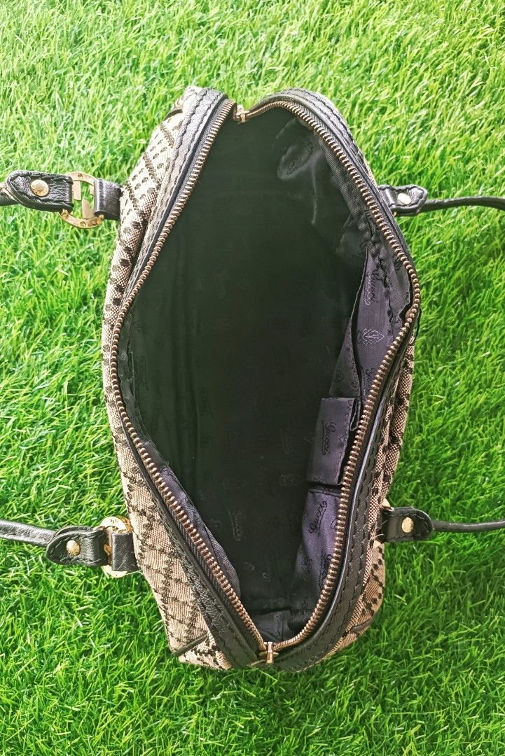 GUCCI LEATHER AND FABRIC SHOULDER BAG YKK ZIPPER