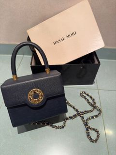 （分類：）位於 。 由 stargaze_crystal 提交（商品編號 1295818946，圖片 1）。簡介： 。