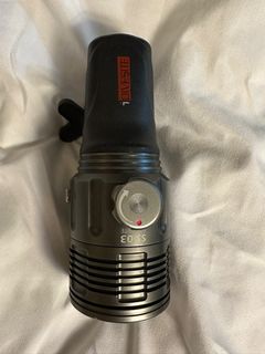 （分類：）位於 。 由 andalc 提交（商品編號 1295873580，圖片 1）。簡介： 。