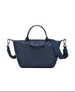 (Category: ) located in . Submitted by i_goh (Listing ID 1295846129, Image 1). Description: .