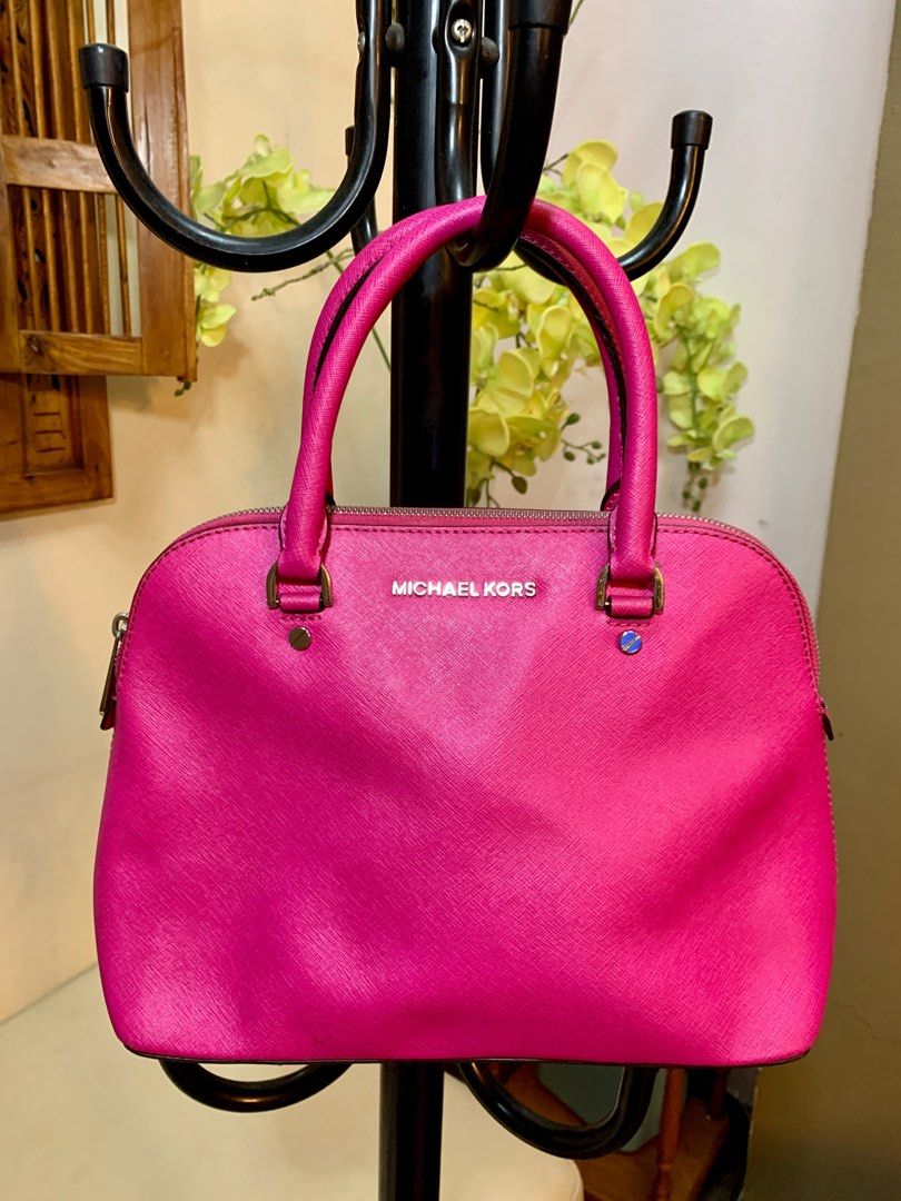 Michael kors alma bag on sale