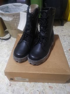 (Category: ) located in . Submitted by jazz076 (Listing ID 1295847694, Image 1). Description: .