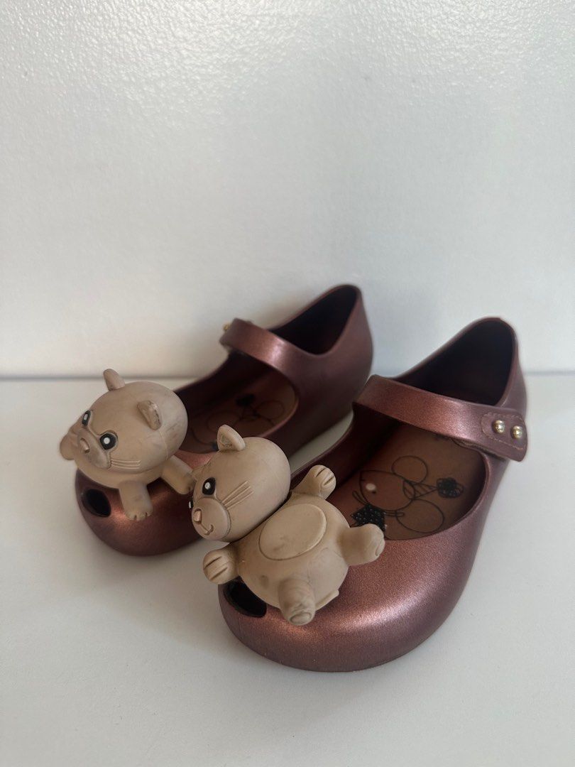 mini melissa (Category: Babies & Kids Fashion) located in Quezon City. Submitted by ronb25 (Listing ID 1295760918, Image 1). Description: USA 9 15cm.